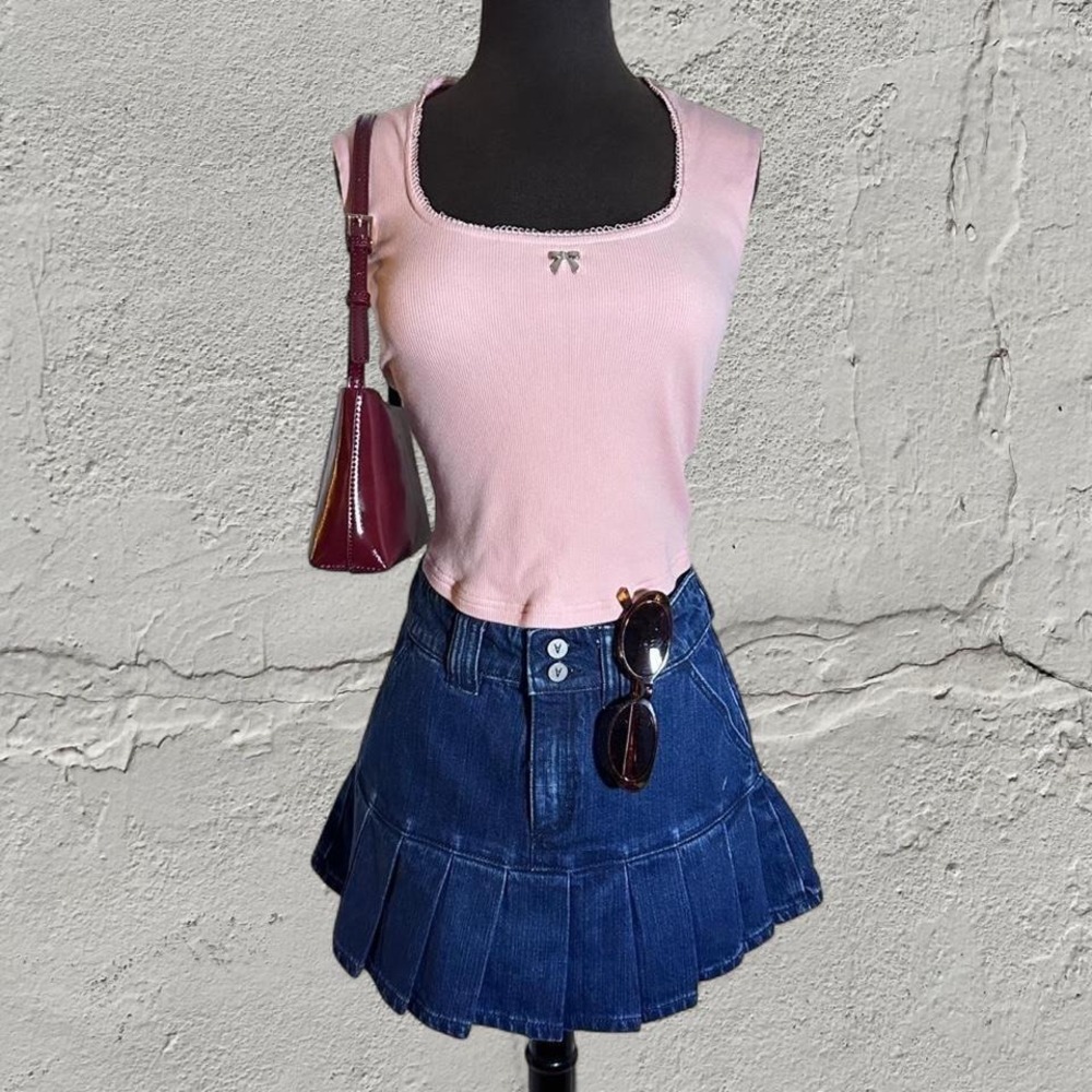 Pink top